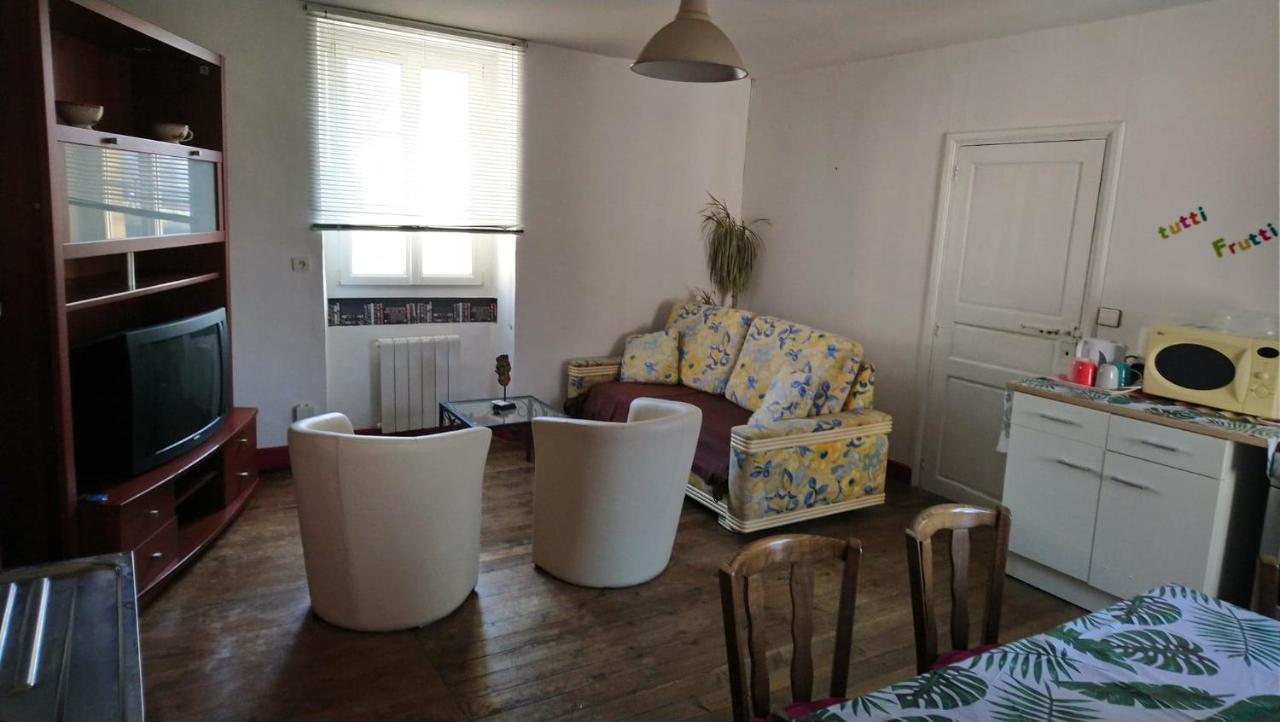 Apartment Pour 6 Ou Pour 2 A Formigny